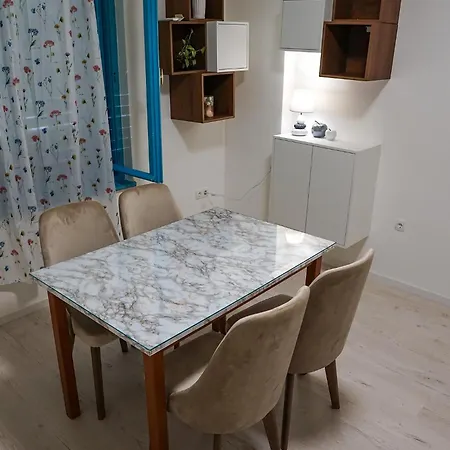Apartment Neira Zadar
